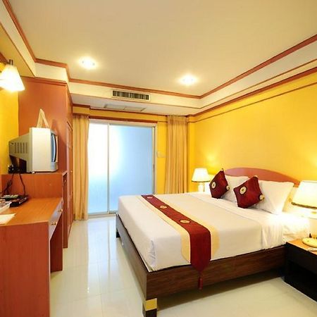 Chaleena Princess Hotell Bangkok Eksteriør bilde