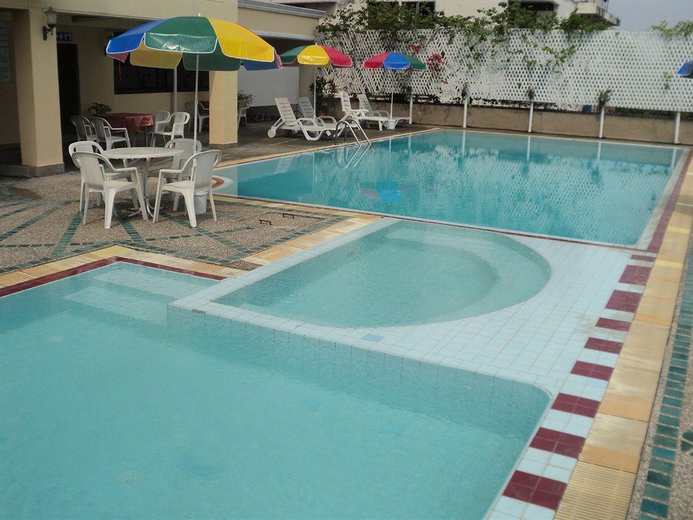 Chaleena Princess Hotell Bangkok Eksteriør bilde